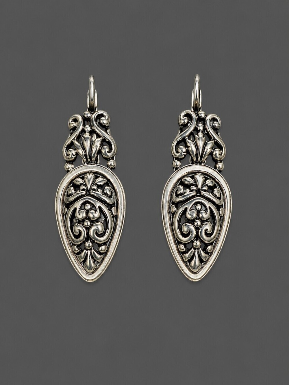 VTG Silver Plated Filigree Ornate Leverback Earrings
